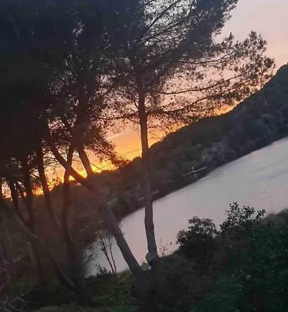 Magnifique F2 Climatise Rez De Jardin Piscine Vue Sur Lac Ref Rdl002 * Saint-Raphaël